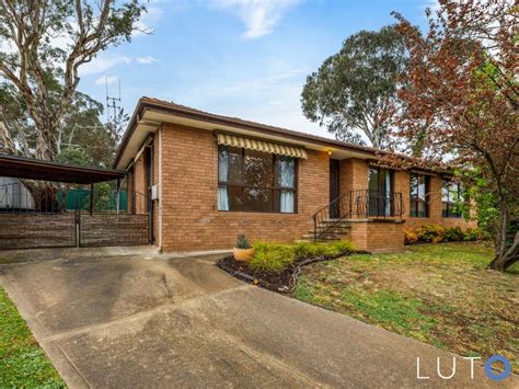 14 properties sold in the last 8 weeks in Wanniassa, .